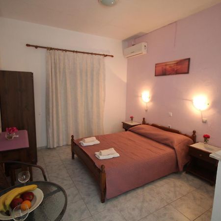 Tony'S Apartments Άγιος Γεώργιος Εξωτερικό φωτογραφία