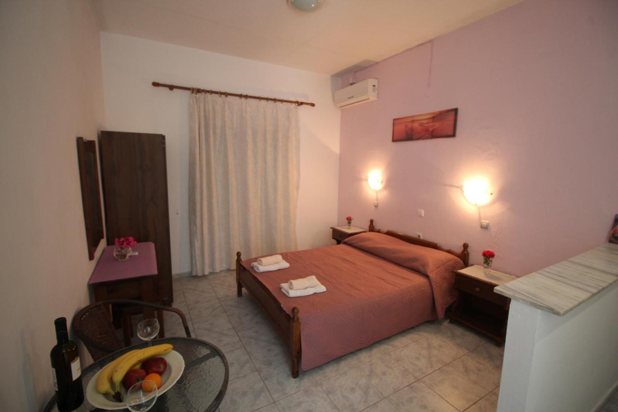 Tony'S Apartments Άγιος Γεώργιος Εξωτερικό φωτογραφία